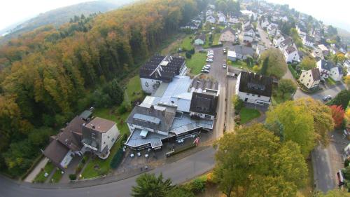 Landhotel Westerwald - Hotel - Ehlscheid