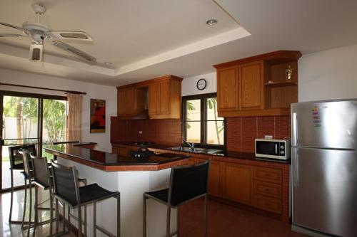 %name Coconut Palm ภูเก็ต