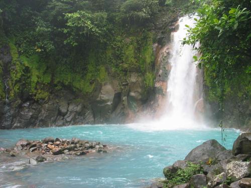 Cataratas Bijagua Lodge, incluye tour autoguiado Bijagua Waterfalls Hike