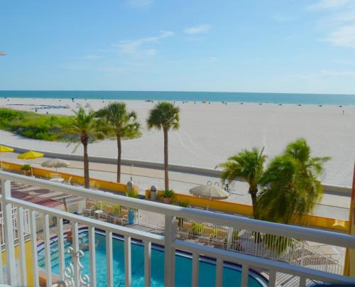 Page Terrace Beachfront Hotel 3