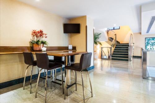 Shared lounge/TV area, Hotel Julia in San Blas