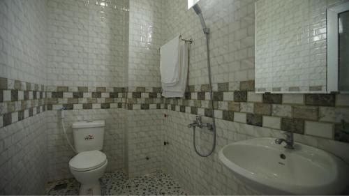 Thanh Tran Guesthouse Lý Sơn - 화장실