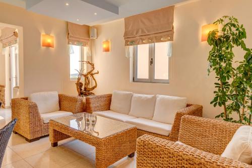 Lobby, Sunrise Beach Suites near Syros nasjonale lufthavn