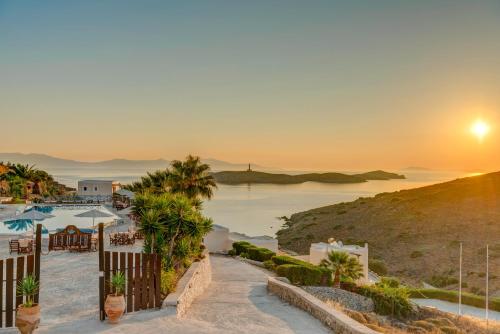 Omgivelser, Sunrise Beach Suites near Syros nasjonale lufthavn