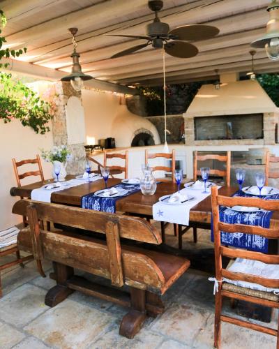 Iekārtas, Villa GreJo Porto Heli in Aghios Emilianos