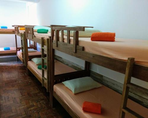 Bed in 8-Bed Mixed Dormitory Room image 6