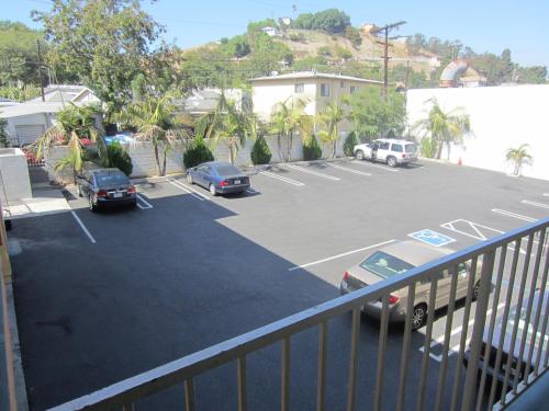 Starlight Inn, Valley Blvd - Downtown LA – Los Angeles, CA