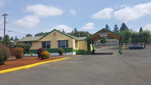 Safari Inn Motel - 출입구