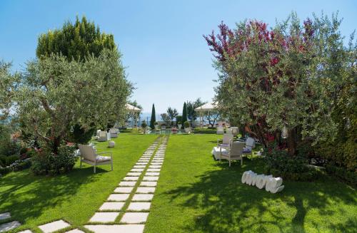 Grand Hotel Biffy - image 13