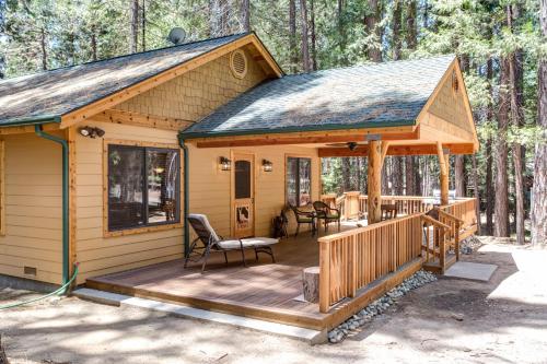 36 Larkspur Lair - image 5