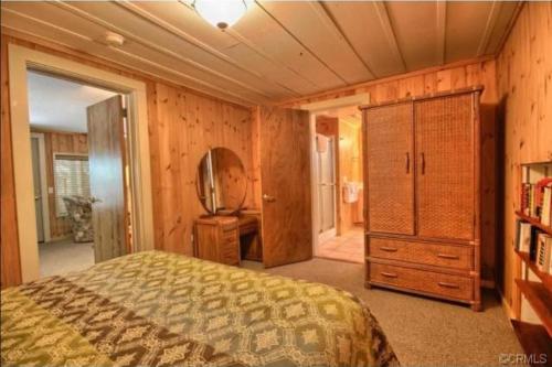 95R The Little Creek Cabin - image 4