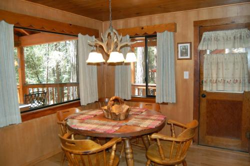 26 Deer Den - image 3