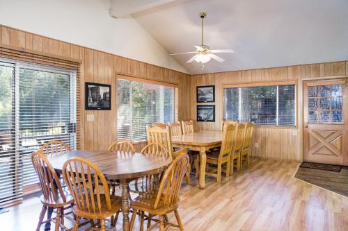 64 River Lodge - image 7