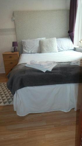 Double Room image 7