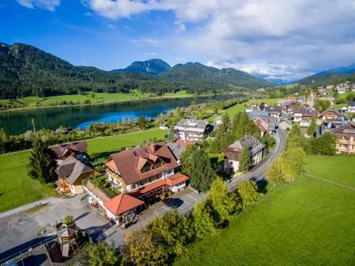 Ferienhaus Holzer in Weissensee, Österreich