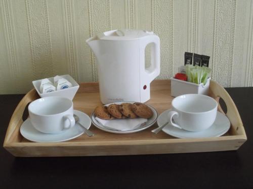Large Double Room (Adults Only) image 2