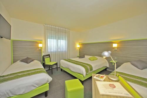Classic Family Room (4 Adults)