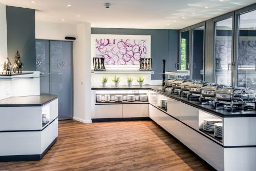 餐飲選擇, 費爾貝特貝斯特韋斯特公園酒店 (Best Western Plus Parkhotel Velbert) in 維伯特