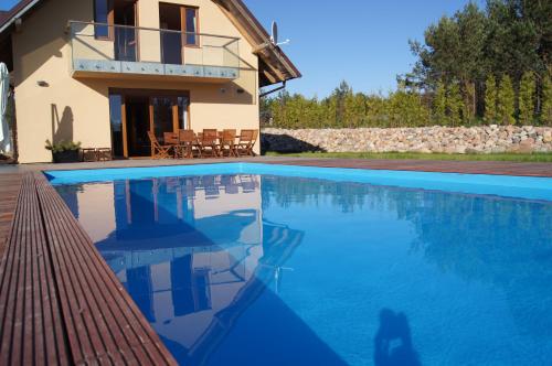 WIGWAM Dom z basenem na Kaszubach - Accommodation - Sulęczyno