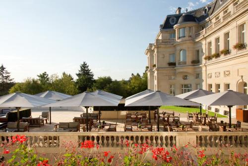 Chateau Hotel Mont Royal Chantilly