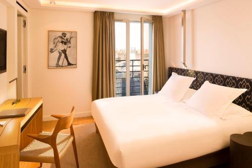 room detail thumbnail 0