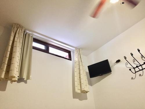 Easy Nerja Guesthouse - image 13