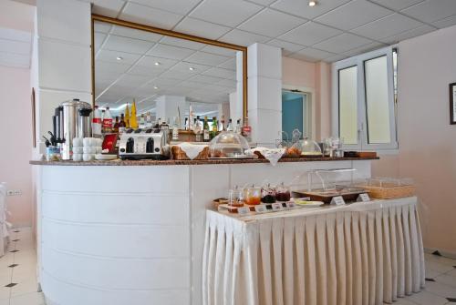 Food and beverages, Hotel Coronis in Naxos Island