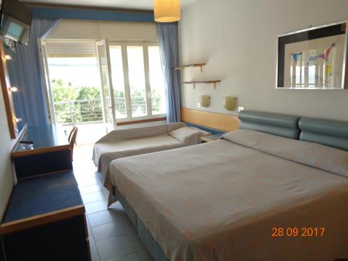 Hotel Ambasciatori Palace Room Type - Triple Room