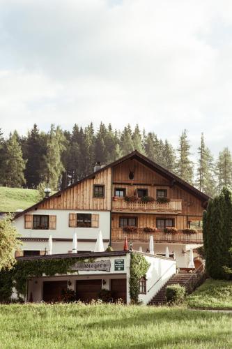 Almgasthof Windlegern - Accommodation - Neukirchen