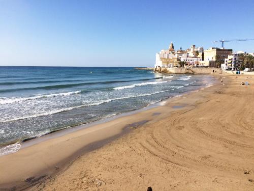 Love Sitges & Beach