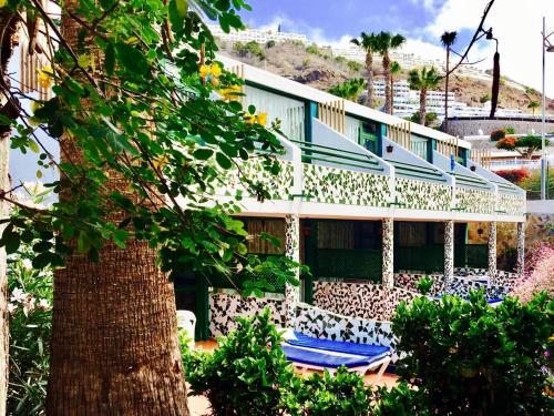 Leticia del Mar Adults Only Stop at Apartamentos Leticia del Mar to discover the wonders of Gran Canaria. The property features a wide range of facilities to make your stay a pleasant experience. Facilities like family room are 