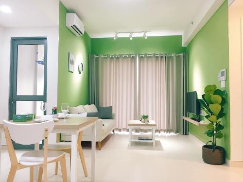 

Apartment city view near center / Free Pool&Gym