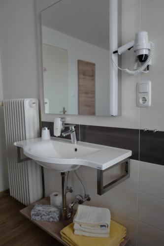 Hotel Stern - image 7