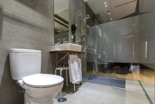 San Justo Plaza - image 12