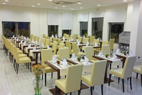 Restaurant, Olympic Palladium in Rethymno