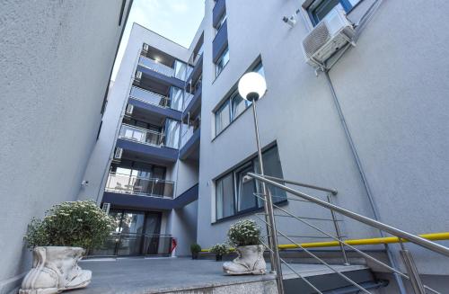 Pierre Cardin Deluxe Apartment With Terrace by Magniflex