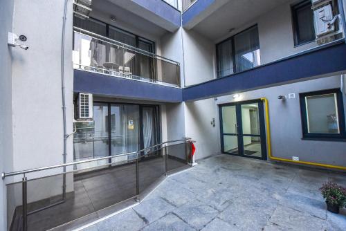 Pierre Cardin Deluxe Apartment With Terrace by Magniflex - image 10