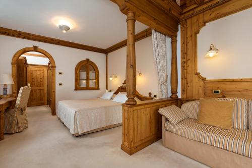 Deluxe Double Room with Spa Bath