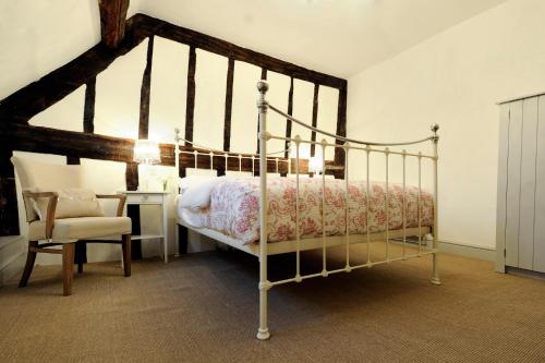 Lion & Pheasant Hotel - image 13