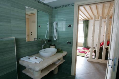 Chalet Nada - image 11