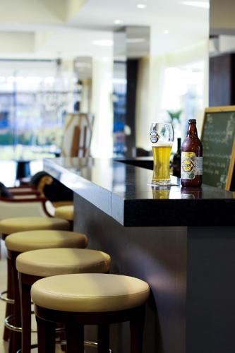 115794610 Blue Hill Hotel