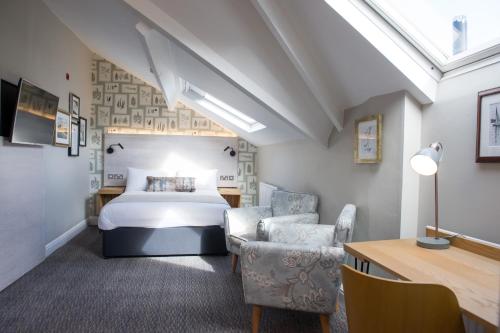 Innkeeper's Lodge Ilkley - main image