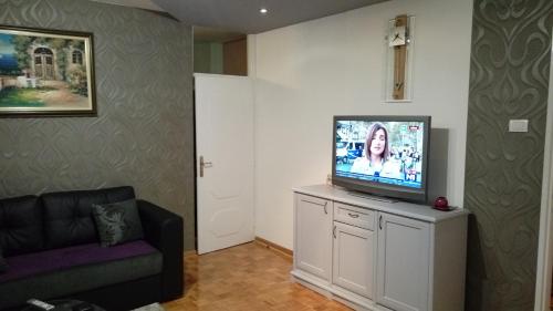Apartment Milos - image 4