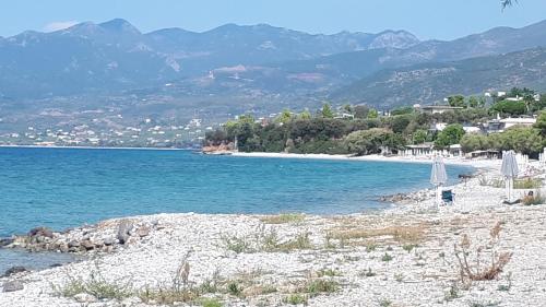  Avia Beachfront Villa in Kalamata