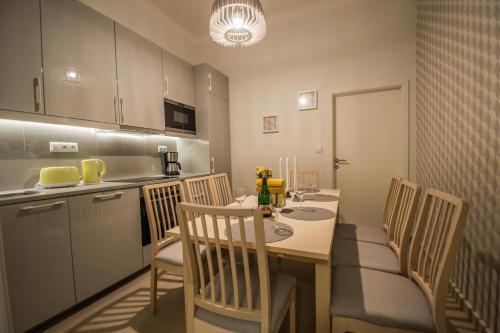 3BDR City Center Ruterra Apartment, Прага (фото 9)