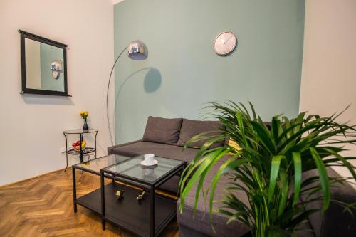 3BDR City Center Ruterra Apartment, Прага (фото 7)