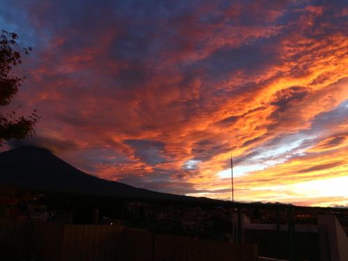 ホステル富士山 結