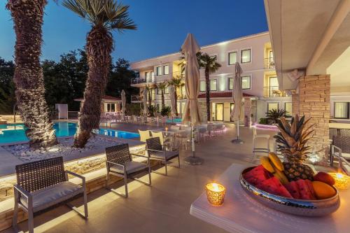 Aparthotel Adeo