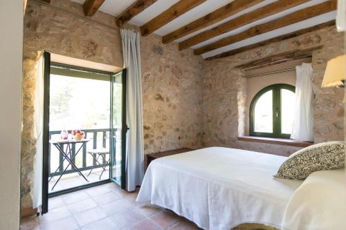 CALERILLA Hotel - image 2
