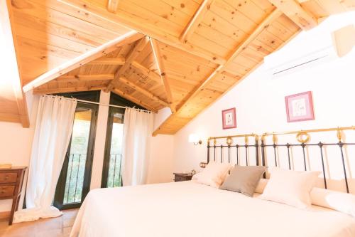 CALERILLA Hotel - image 6